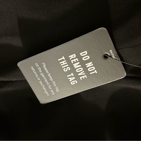 Express Black Sleeveless Mini Dress - Picture 3 of 4